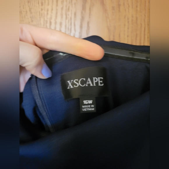 Evening Gown - Picture 3 of 3